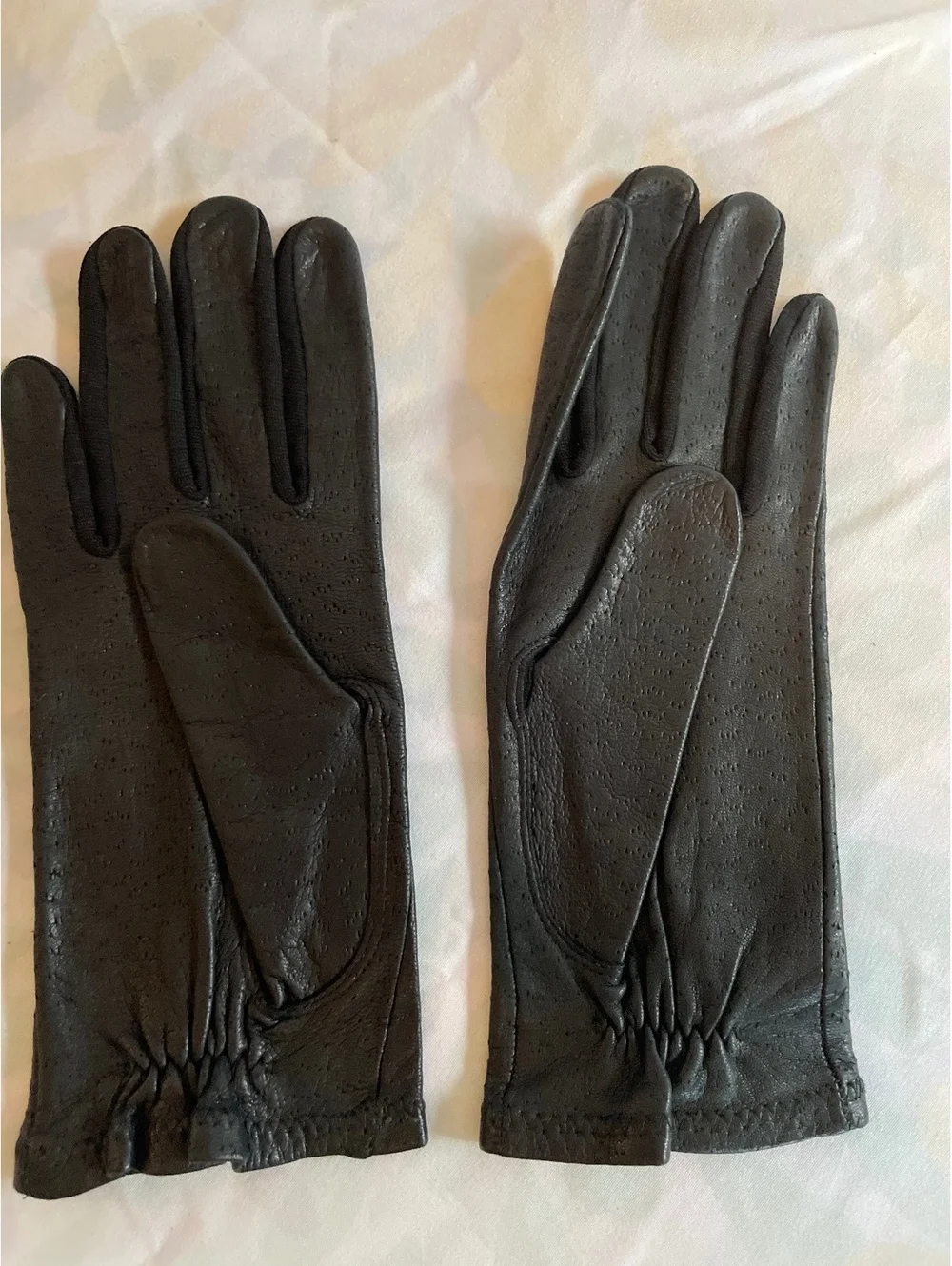Vintage Fownes Deerskin Leather Perforated Dress Gloves Black Women's 6.5